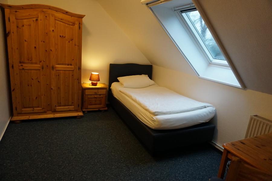 Zimmer Einzelzimmer - Ansicht 1 von 2